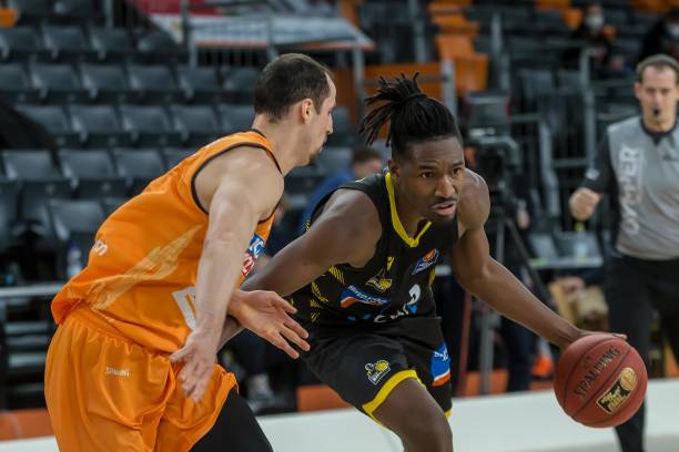 保持进球效 保持进球效