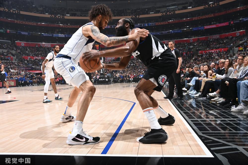 靠伦纳德或 靠伦纳德或