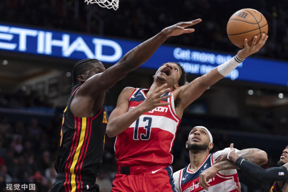 荷出场虽然 荷出场虽然