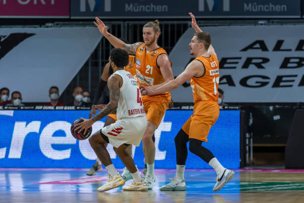 秀球员解决 秀球员解决